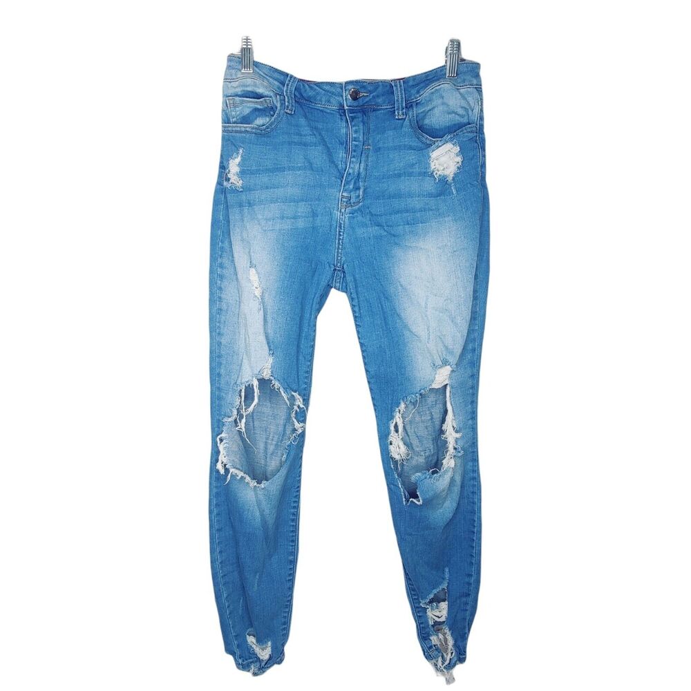 Fashion Nova Junior Size 9 Light Wash Denim Stretchy Distressed Skinny Jeans